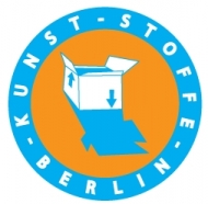 Datei:Logo Kunst-Stoffe-Berlin.jpg